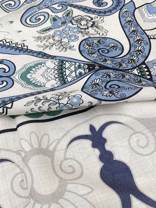 Loro Piana Scarf LPC00063 Loro Piana Scarf LPC00063